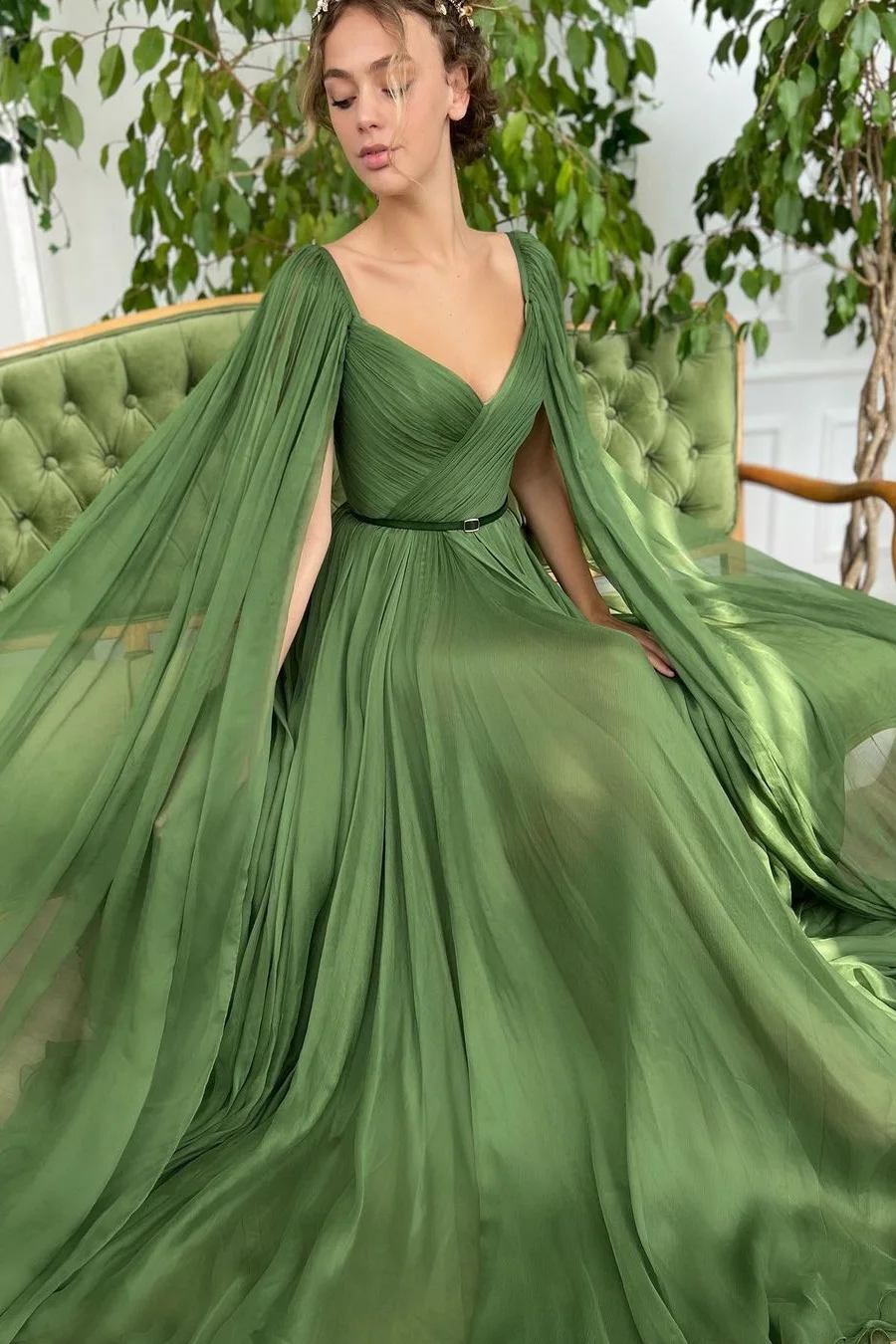 Daisda Elegant Green Long Puffy Sleeves Formal Prom Dress Sweetheart ...