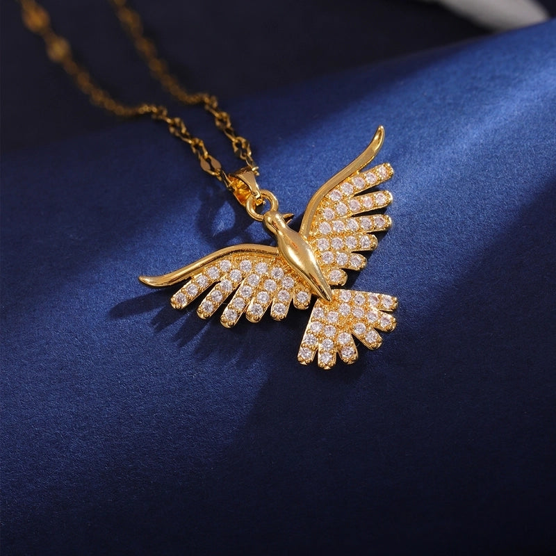 Elegant Bird 304 Stainless Steel Copper Inlay 18K Gold Plated Zircon Pendant Necklace