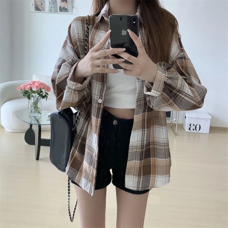 Uveng Uveng Plaid Shirt Woman 2025 Spring And Autumn Korean Version Of The Blouse Loose Hong Kong Style Long-Sleeved Shirt Woman