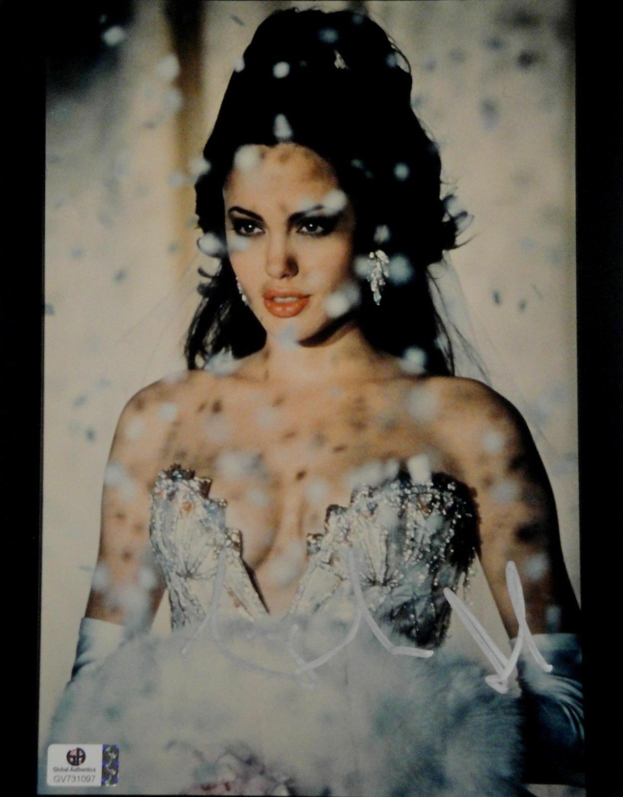 Angelina Jolie Hand Signed Autographed 8x10 Photo Poster painting Sexy Princess GA 713097