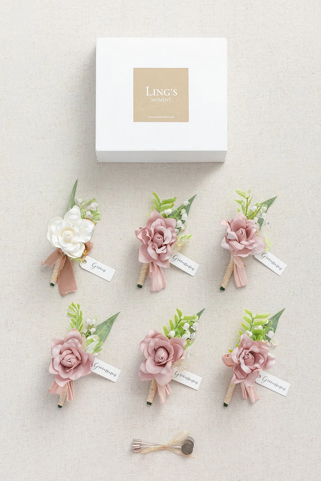 Boutonnieres in Dusty Rose & White