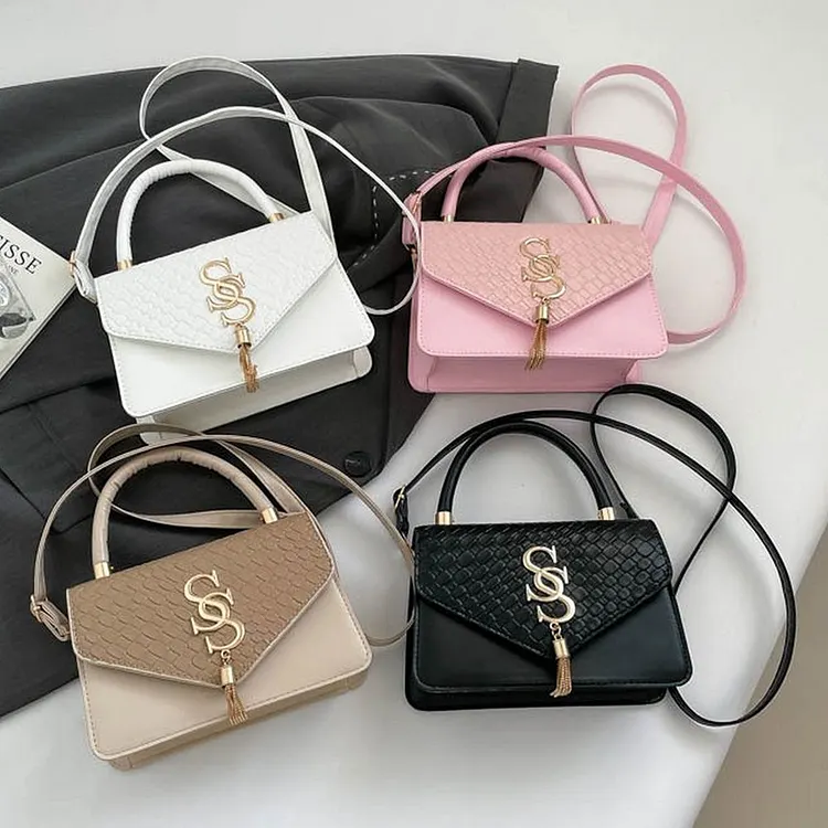 Women's Retro Chain Handle Shoulder Bag Minimalist Top Purse