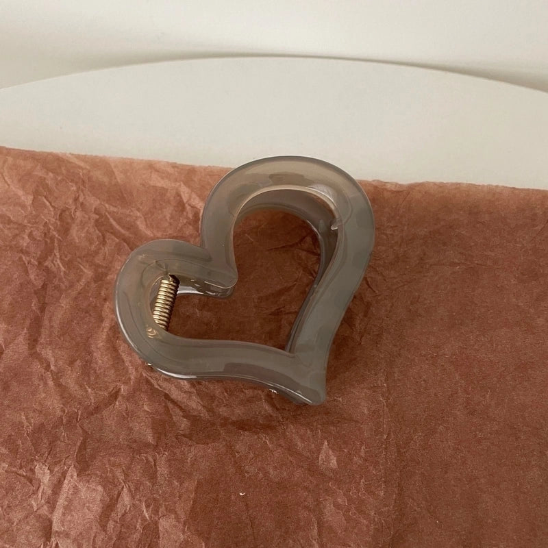 Women’s Casual Streetwear Heart Shape Arylic Handmade Hair Claws