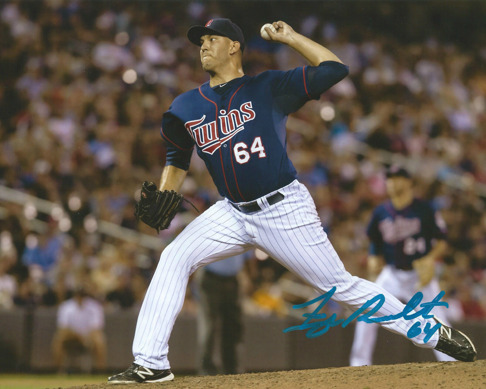 Tyler Robertson *MINNESOTA TWINS* Signed Autographed 8x10 Photo Poster painting T1 COA GFA