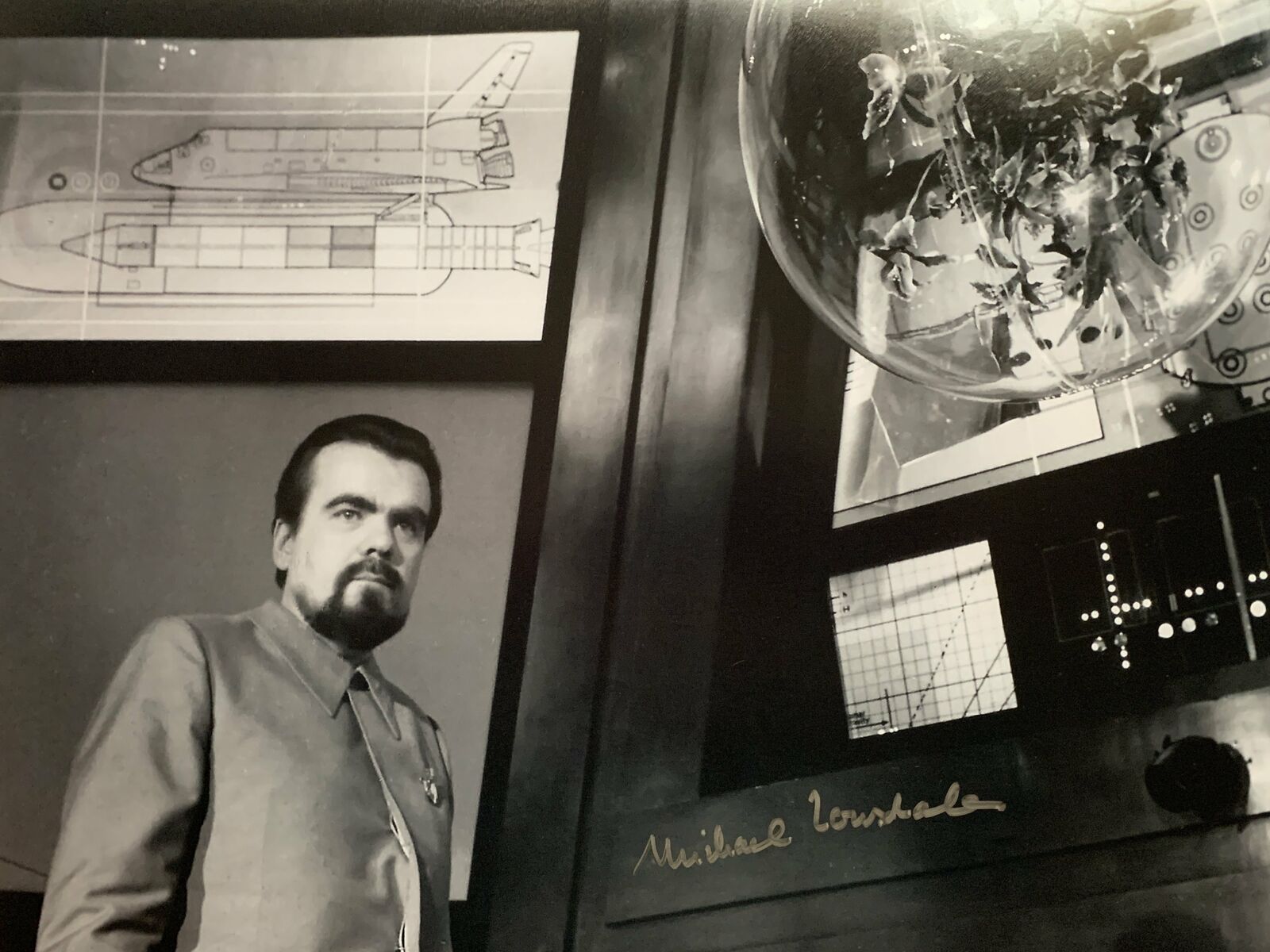 MICHAEL LONSDALE - Drax in Moonraker - 16 x 12 hand signed Photo Poster painting