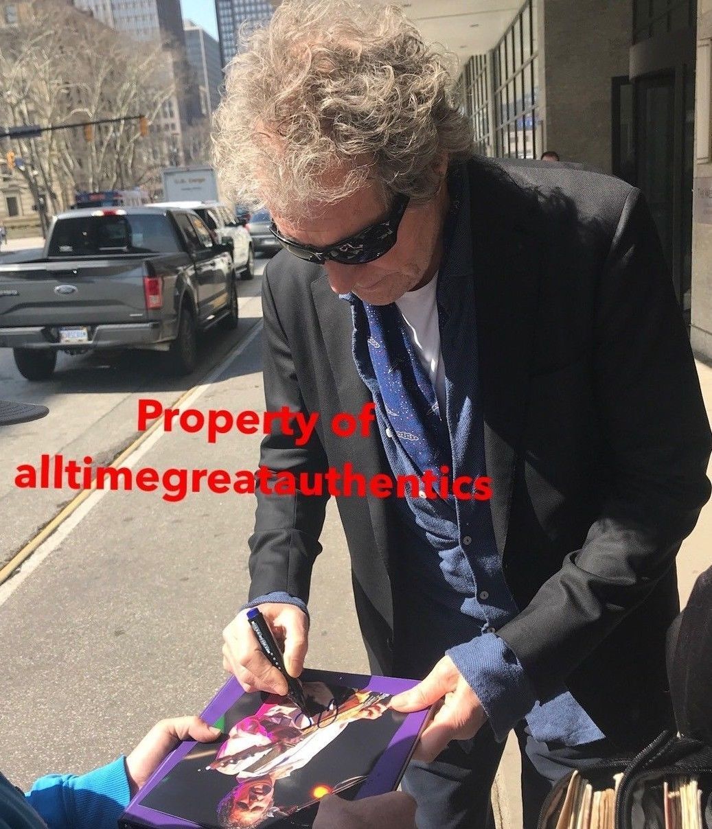 JOHN ILLSLEY DIRE STRAITS BASS GUITARIST SIGNED AUTHENTIC 8X10 Photo Poster painting H COA PROOF