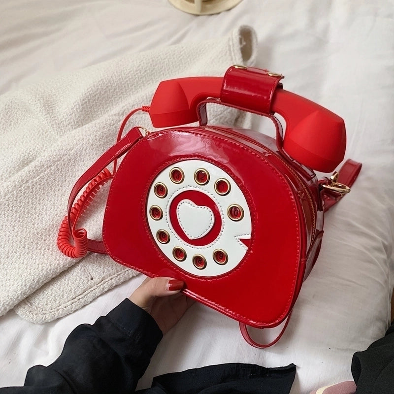 Women’s Medium Pu Leather Solid Color Streetwear Round Zipper Shoulder Bag