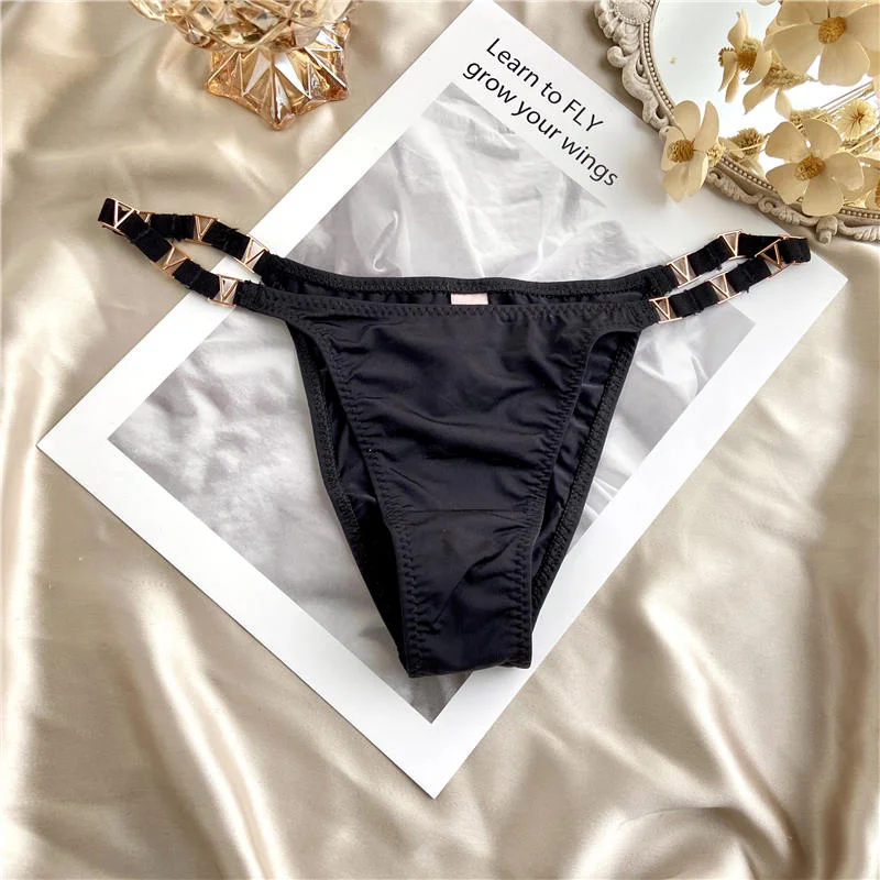 Women Sexy Panties Lingerie Low-Waist Temptation Briefs Soft Silky Thong G-String Panties Female Metal Solid Underwear Knickers
