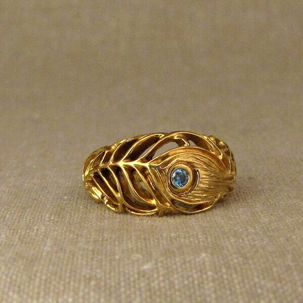 Peacock Feather Blue Diamond Gold Ring
