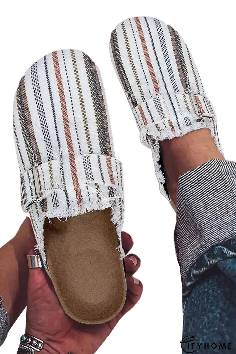White Striped Slip-on Canvas Slippers | IFYHOME