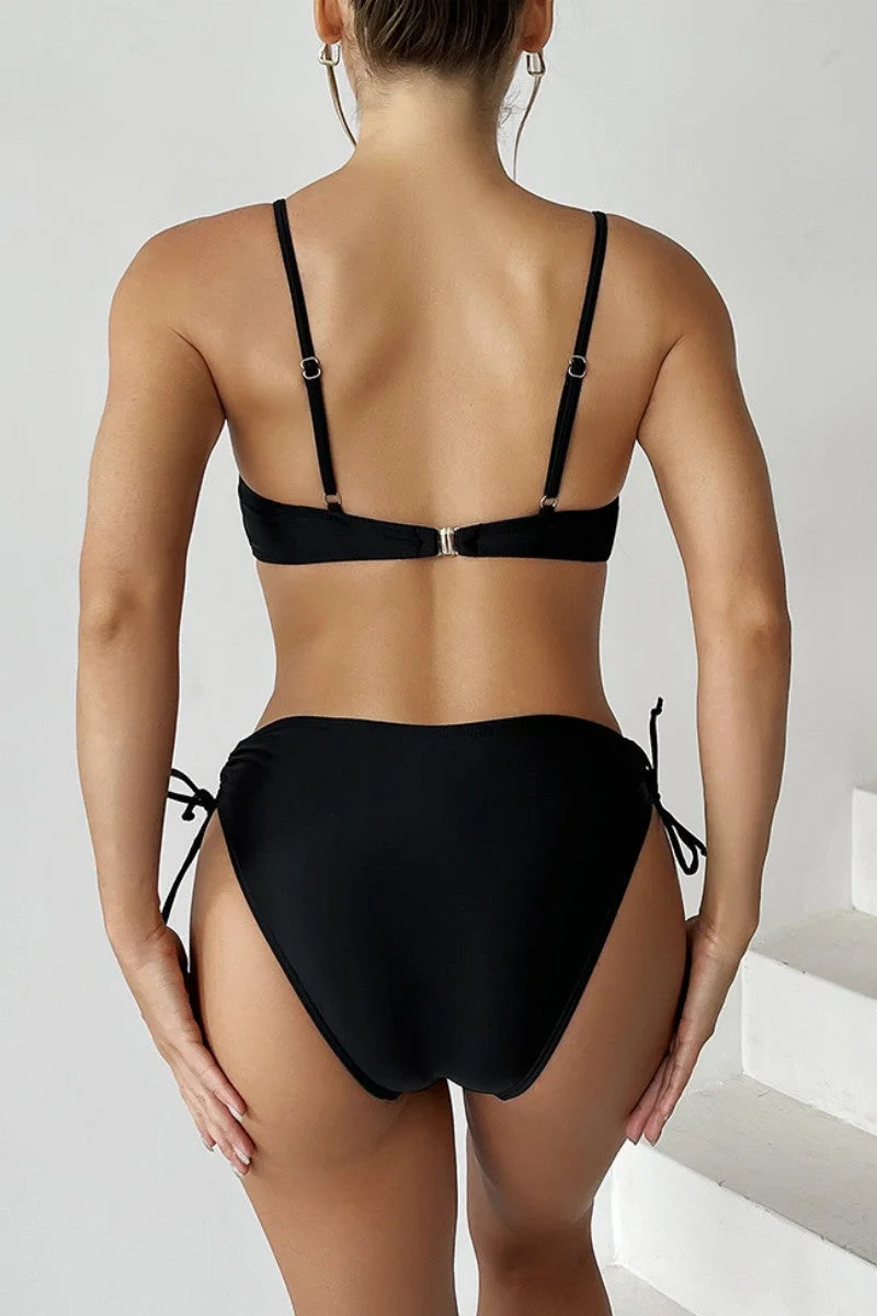 Sexy Solid Hollowed Out Patchwork Frenulum Backless Swimwears (With Paddings)