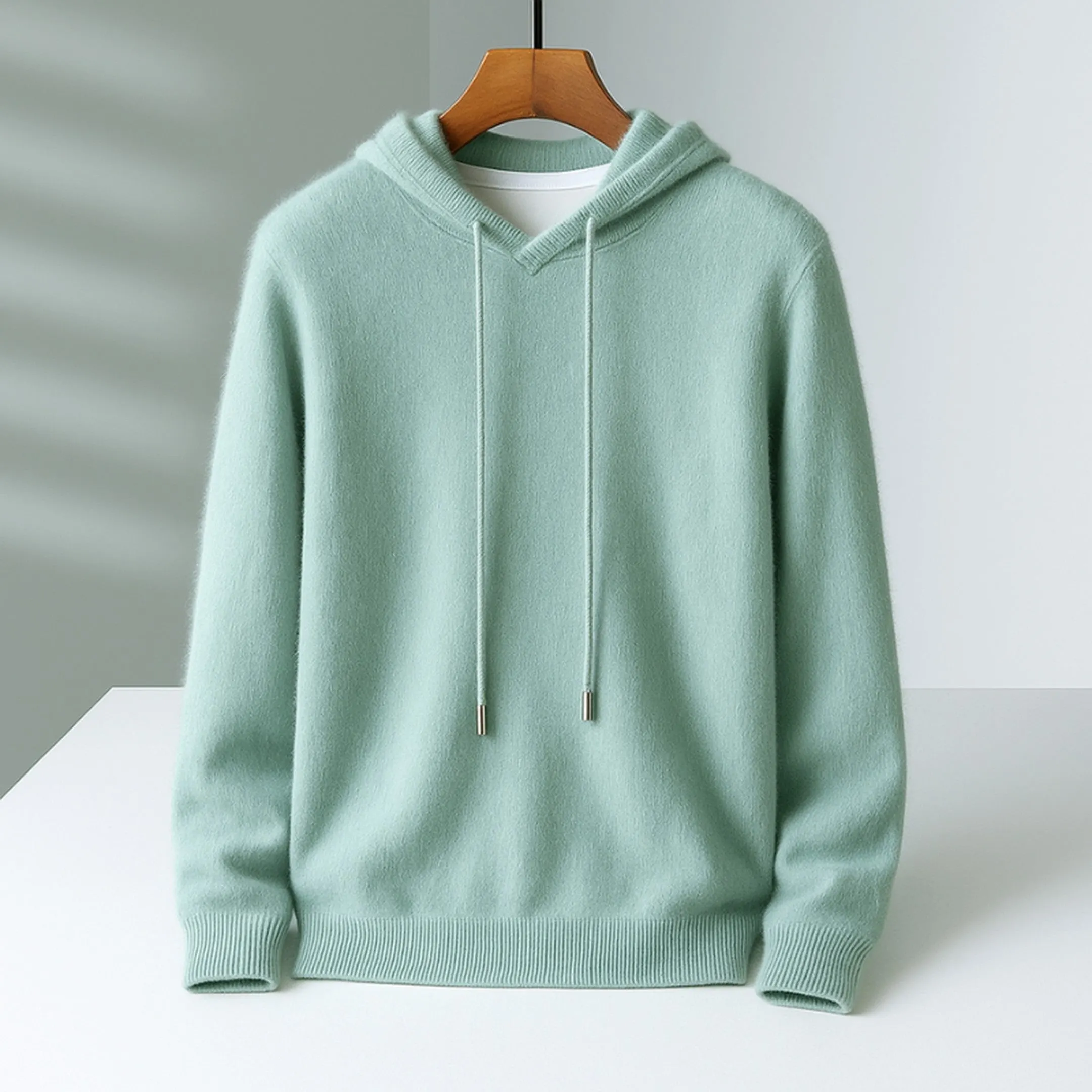 Men's Cashmere Hoodie &ndash; Soft Tailored Pullover Hood