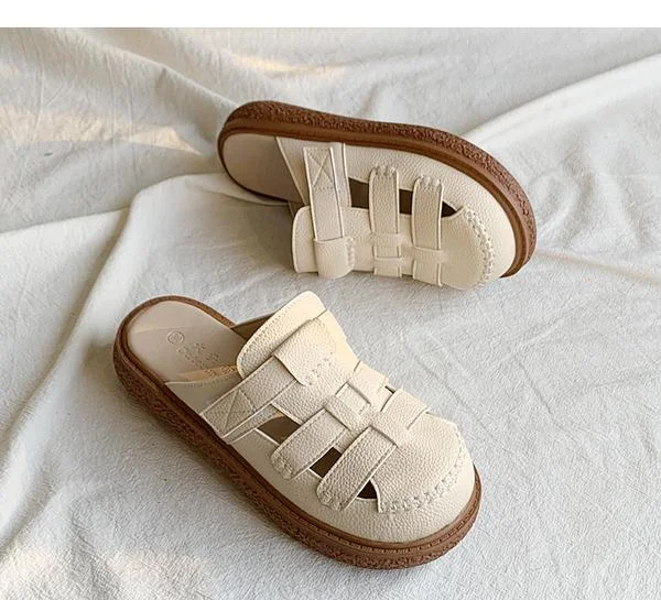 Qjong Med Womens Slippers Outdoor Luxury Slides Pantofle Female Mule Fretwork Heels Cover Toe Designer 2022 Mules Flat Rubber Fa