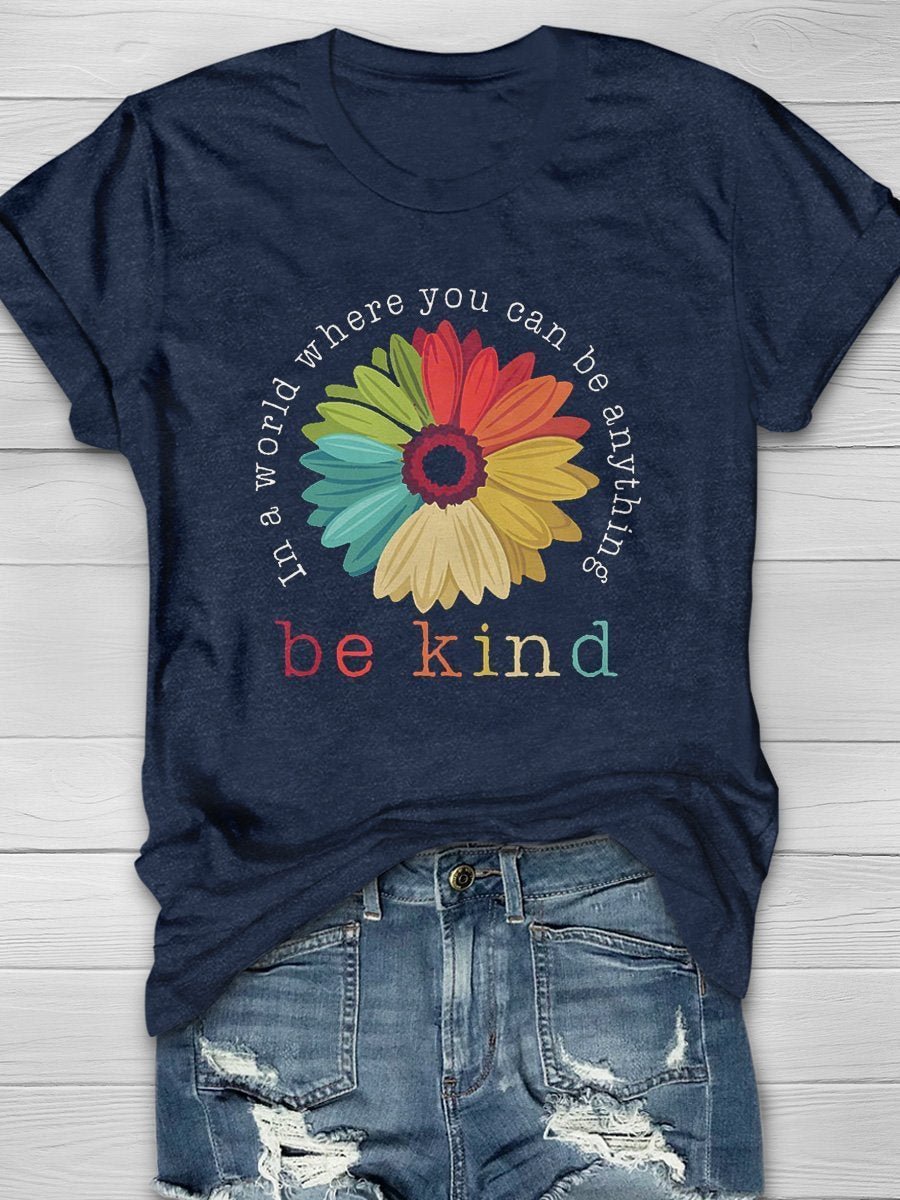 Be Kind Print Short Sleeve T-shirt