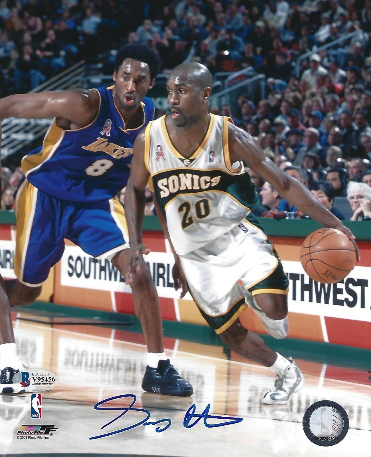 Gary Payton Signed Sonics Basketball 8x10 Photo Poster painting BAS COA Picture vs Kobe Bryant