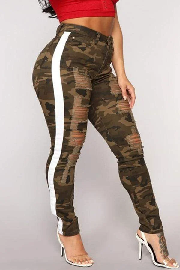 Trendy Patchwork Camouflage Printed Jeans