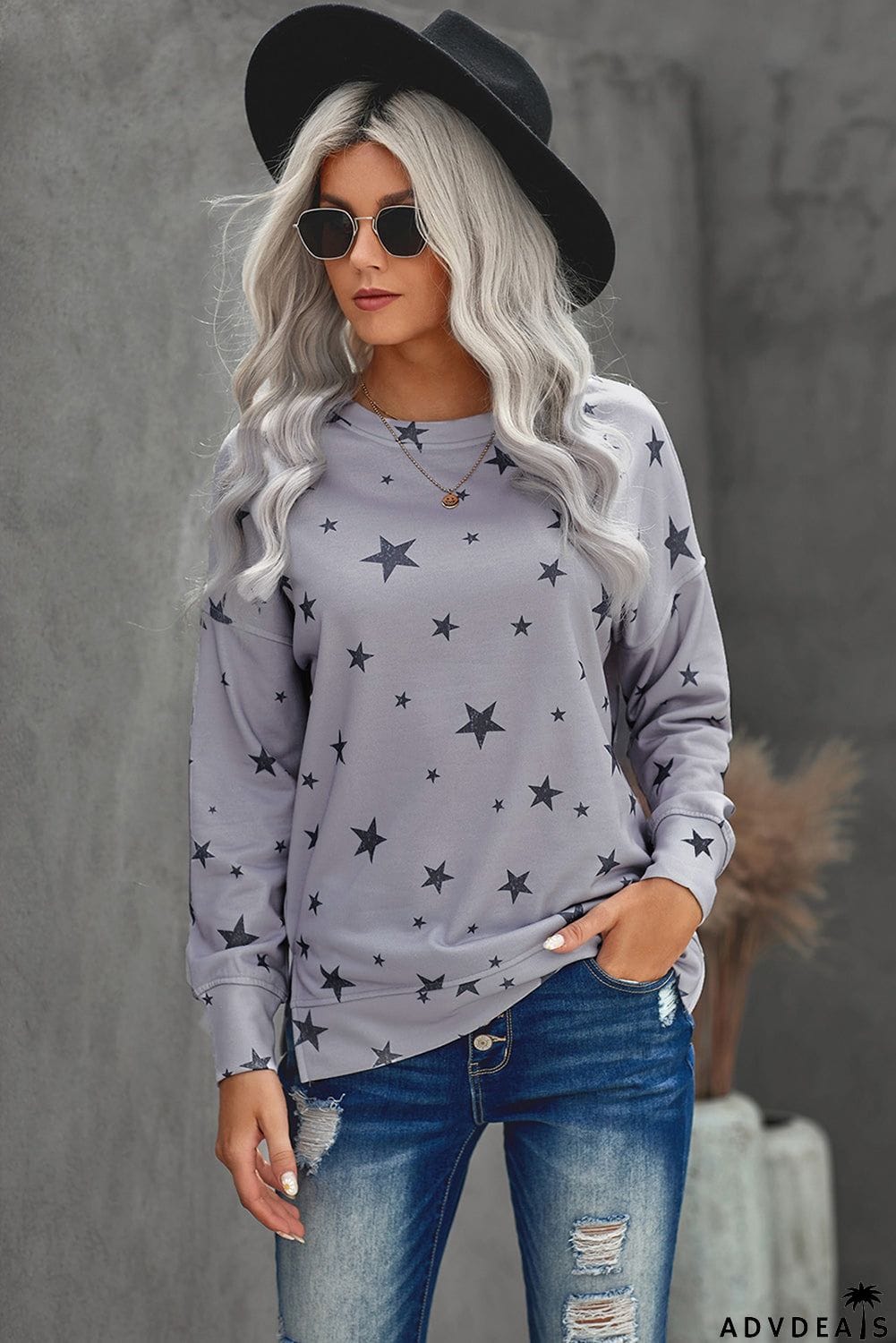 Round Neck Star Print Long Sleeve Top