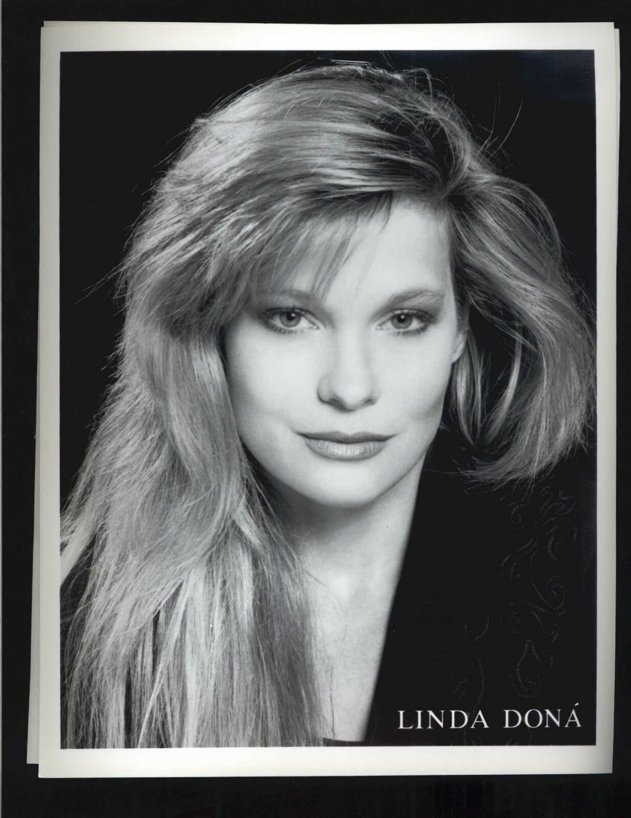 LInda Dona - 8x10 Headshot Photo Poster painting with Resume - General Hospital