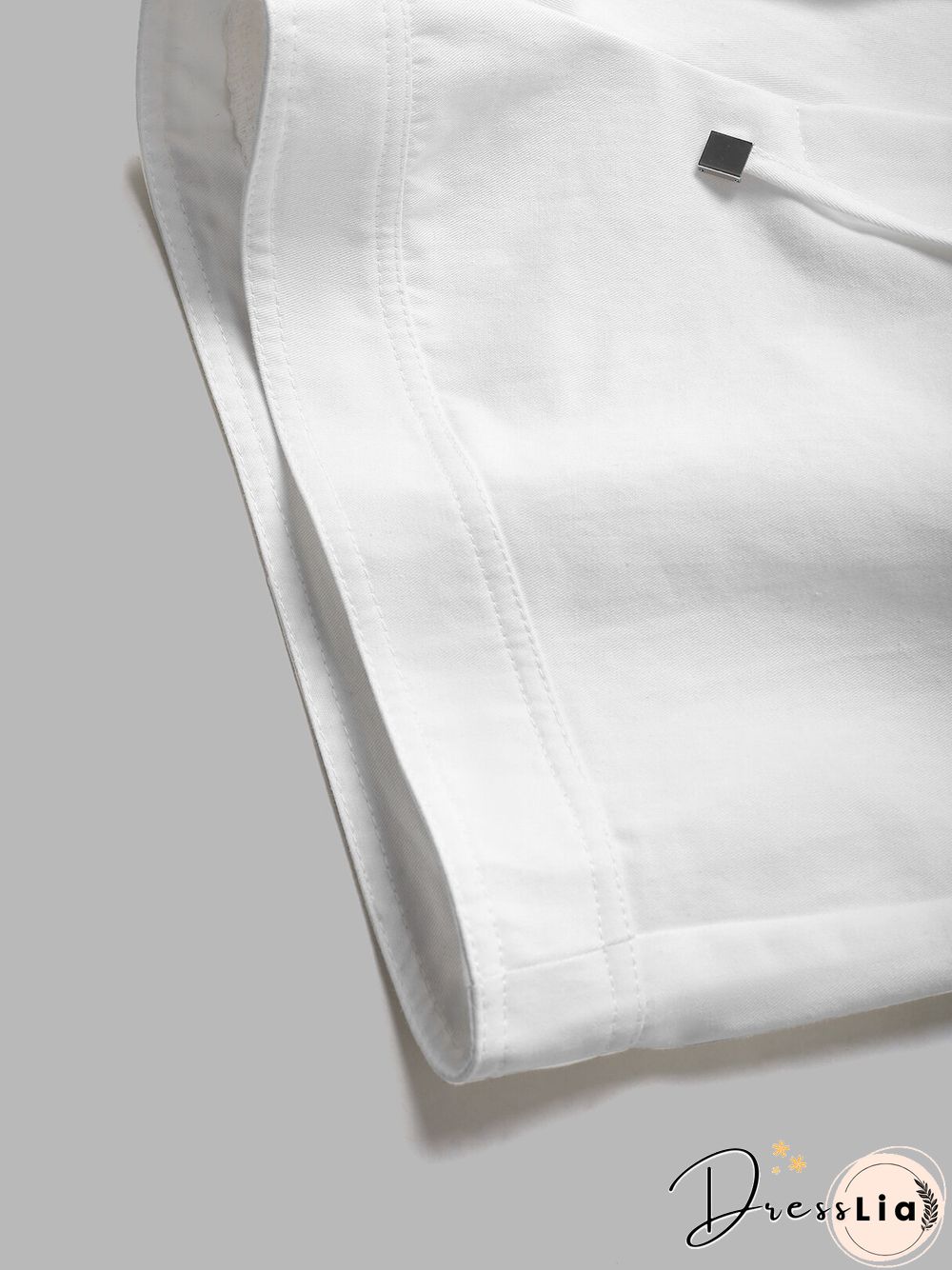 Solid Drawstring Waist Pocket Shorts For Women