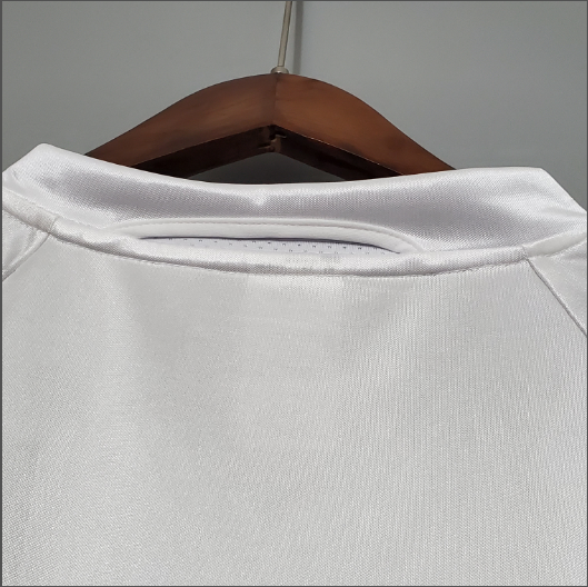 Retro Real Madrid 2004/2005 Home Football Shirt Thai Quality