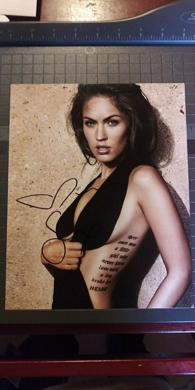 Megan Fox signed 8x10