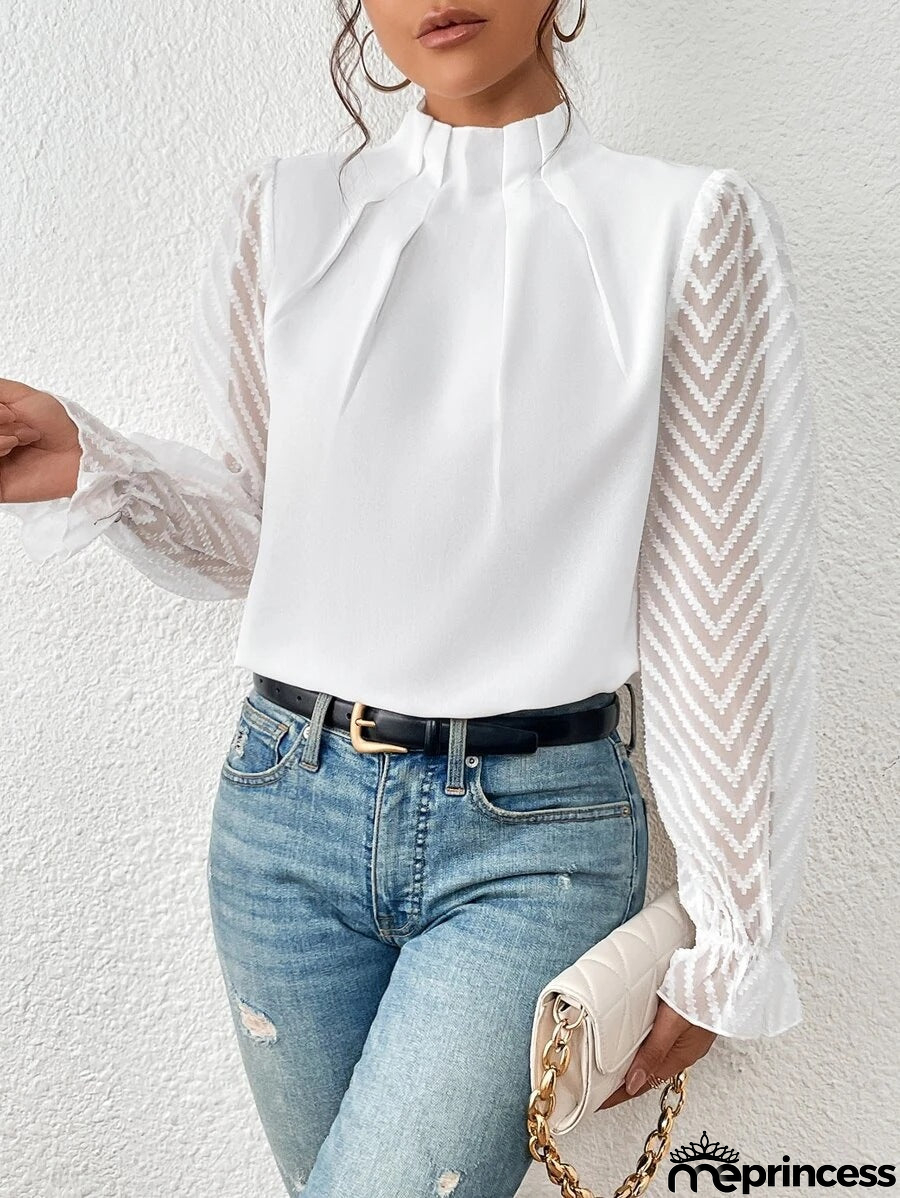 Fashionable and Minimalist winter Top