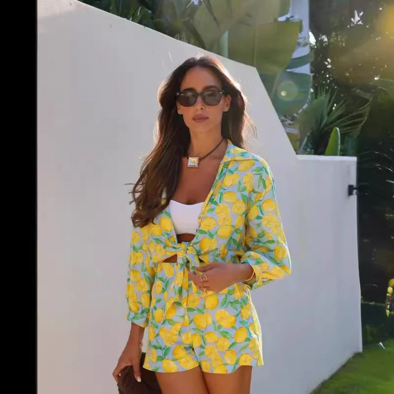 Nigikala Nigikala Women's INS Burst Linen-Blend Printed Shorts Set