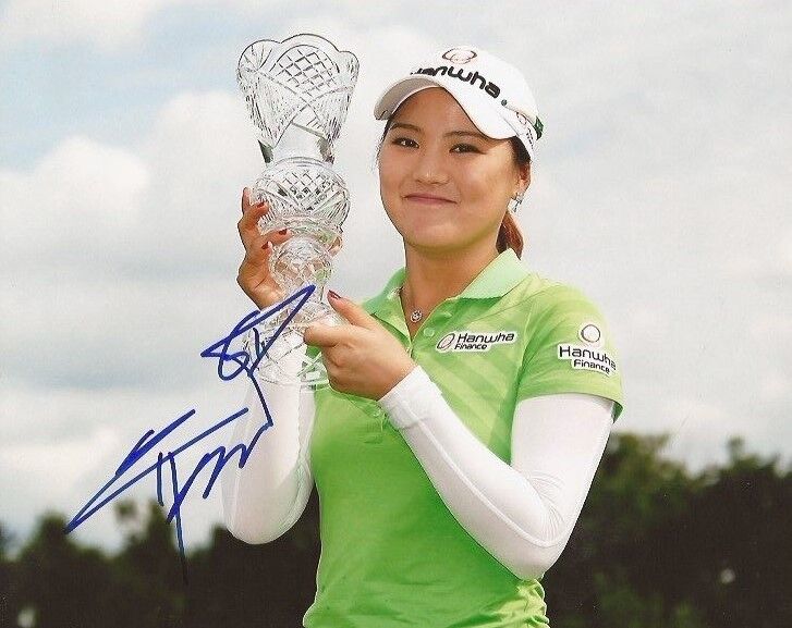 So Yeon Ryu LPGA Golf signed 8x10 Photo Poster painting autographed South Korea #1 Ranked C