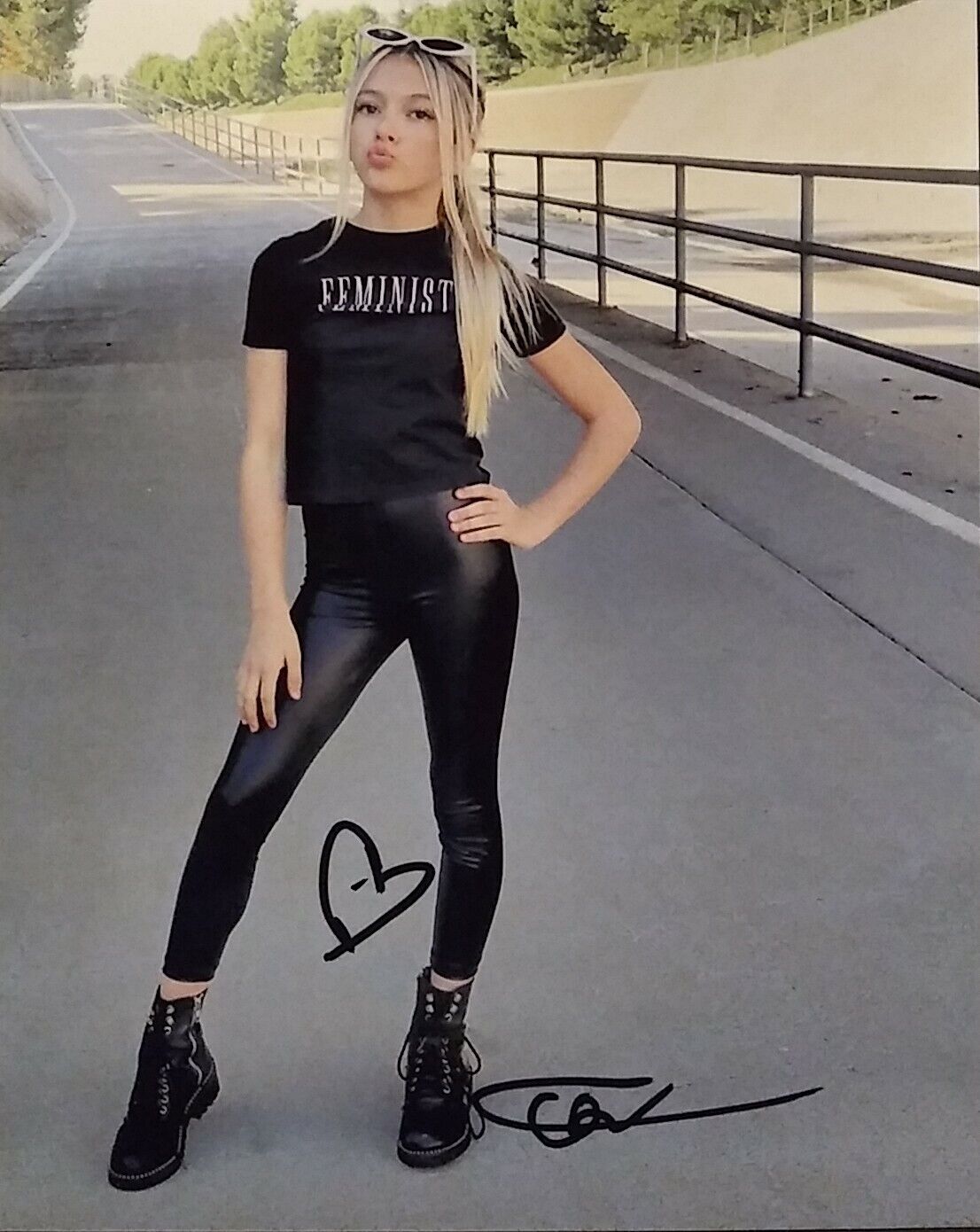 Coco Quinn signed 8 x 10