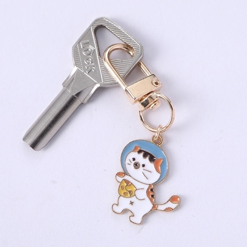 Minimalist Cat Zinc Alloy Women’s Keychain
