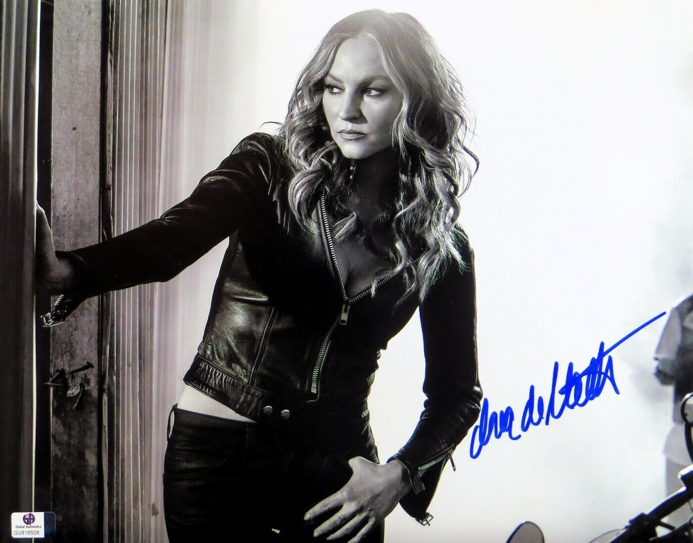 Drea de Matteo Signed Autographed 11X14 Photo Poster painting Sons of Anarchy Sexy GV816508