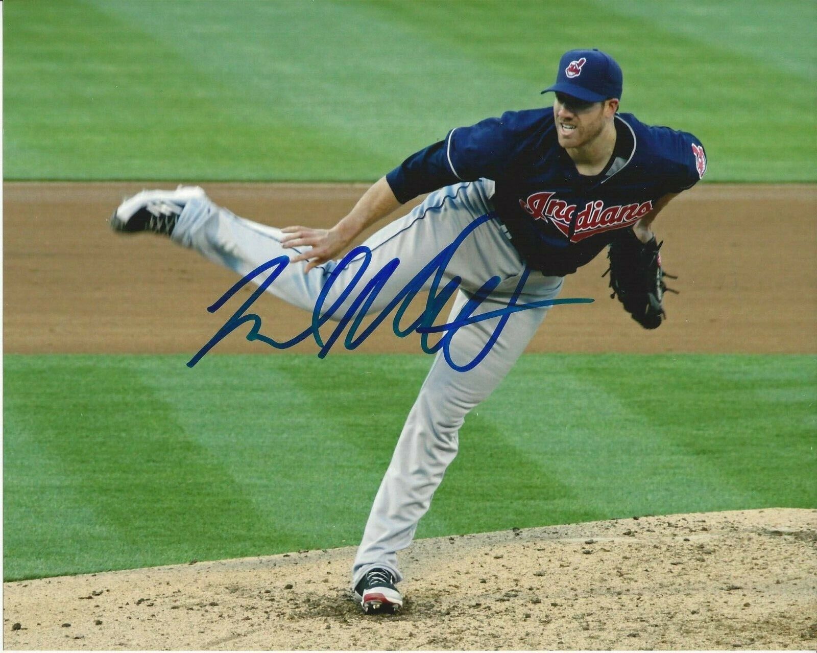 Zach McAllister autographed 8x10 Cleveland Indians#S1059