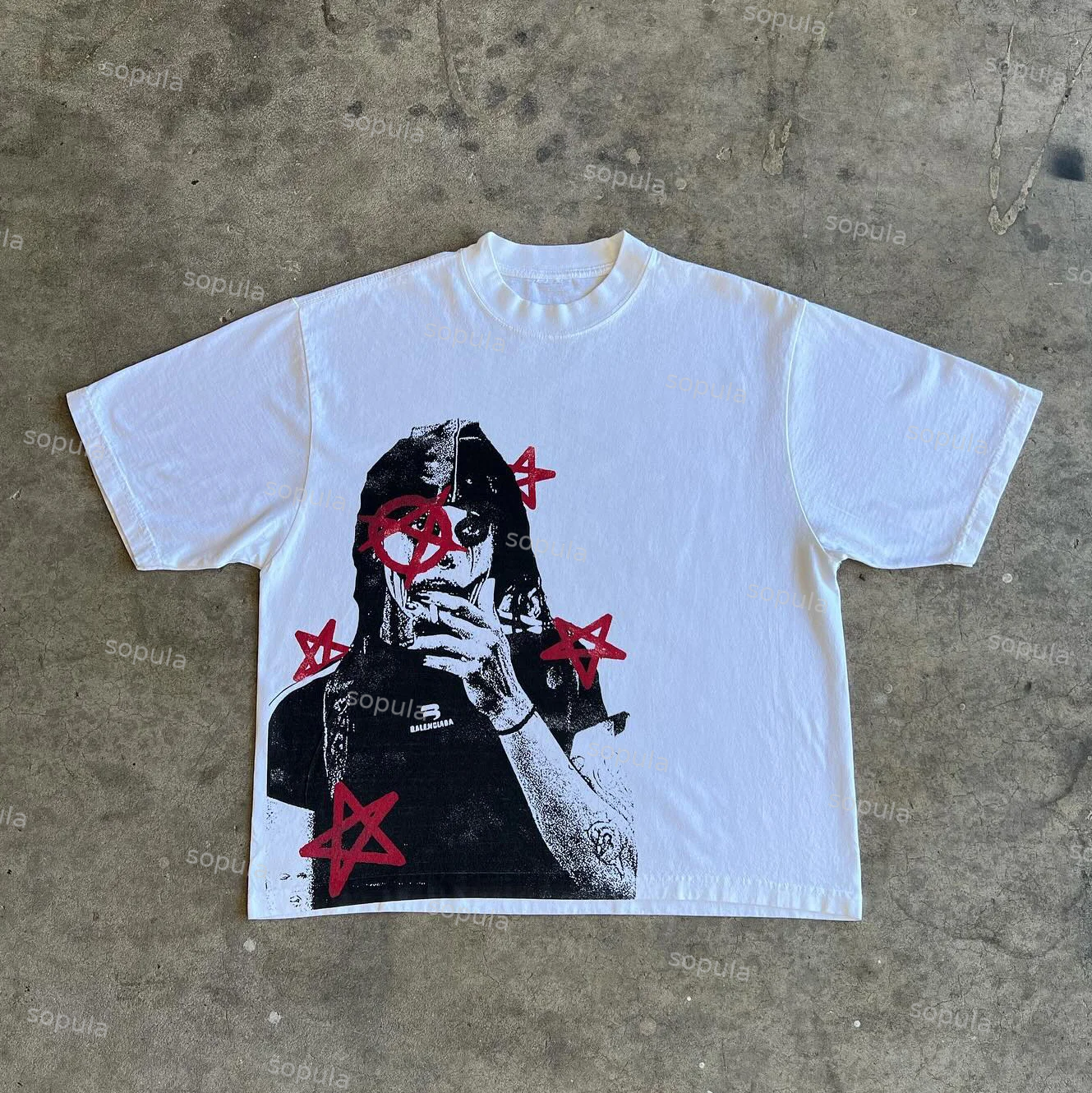 Vintage  All Red Graphic 100% Cotton Short Sleeve T-shirt - Sopula｜Premium Graphic Tees & Graphic Clothing