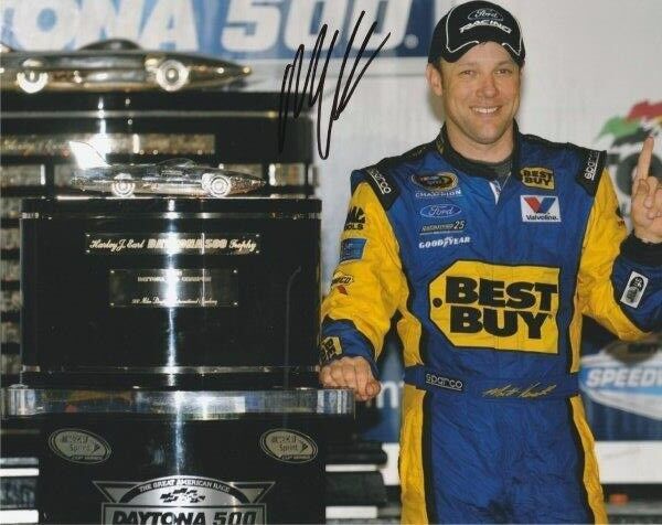 MATT KENSETH Signed NASCAR 8 x 10 Photo Poster painting Autographed