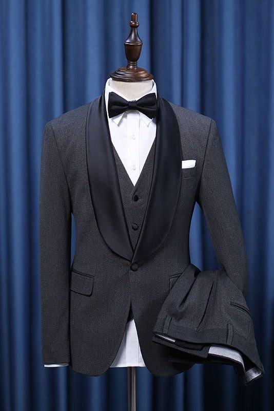 Gorgeous Bespoke All Black 3 Pieces Wedding Suit For Grooms | Ballbellas Ballbellas