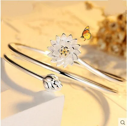 Cute Female Hollow Flower Bracelet Luxury Silver Color Open Bracelets For Women Dainty Bridal Metal Open Wedding Bracelet