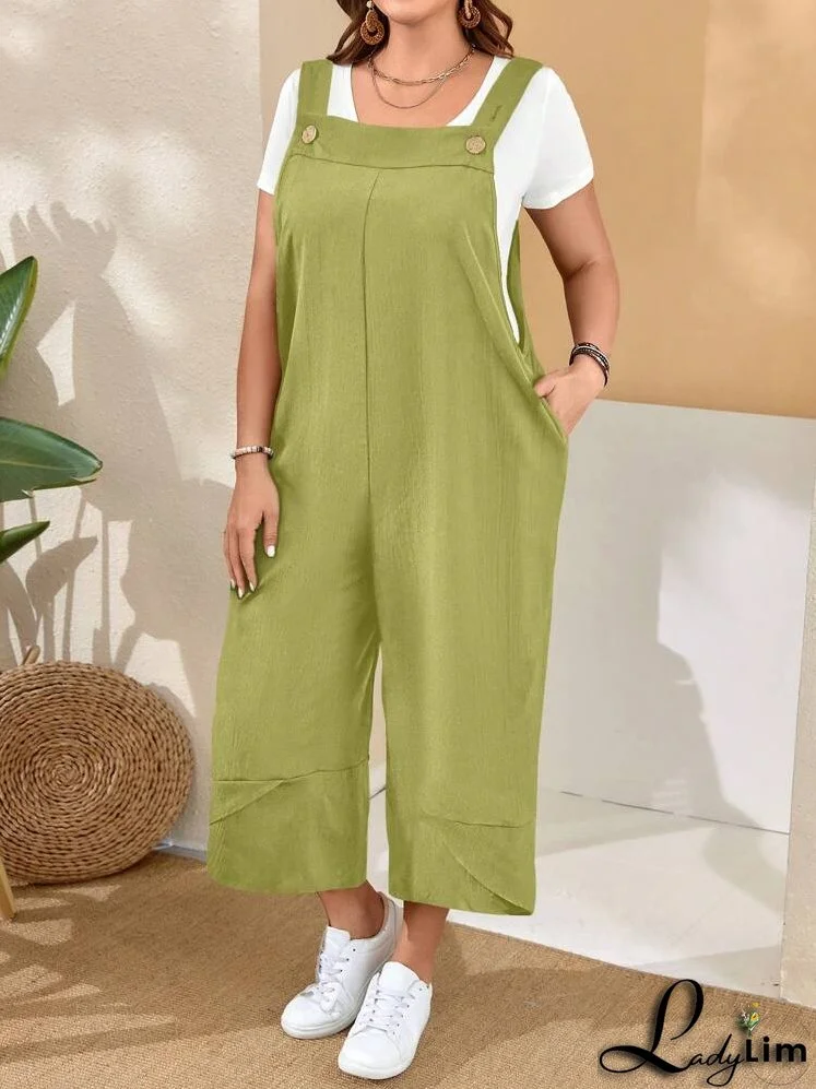 Plus Size Women's Black Overalls With Adjustable Straps, Button Closure And Pockets On Split Legs For Spring