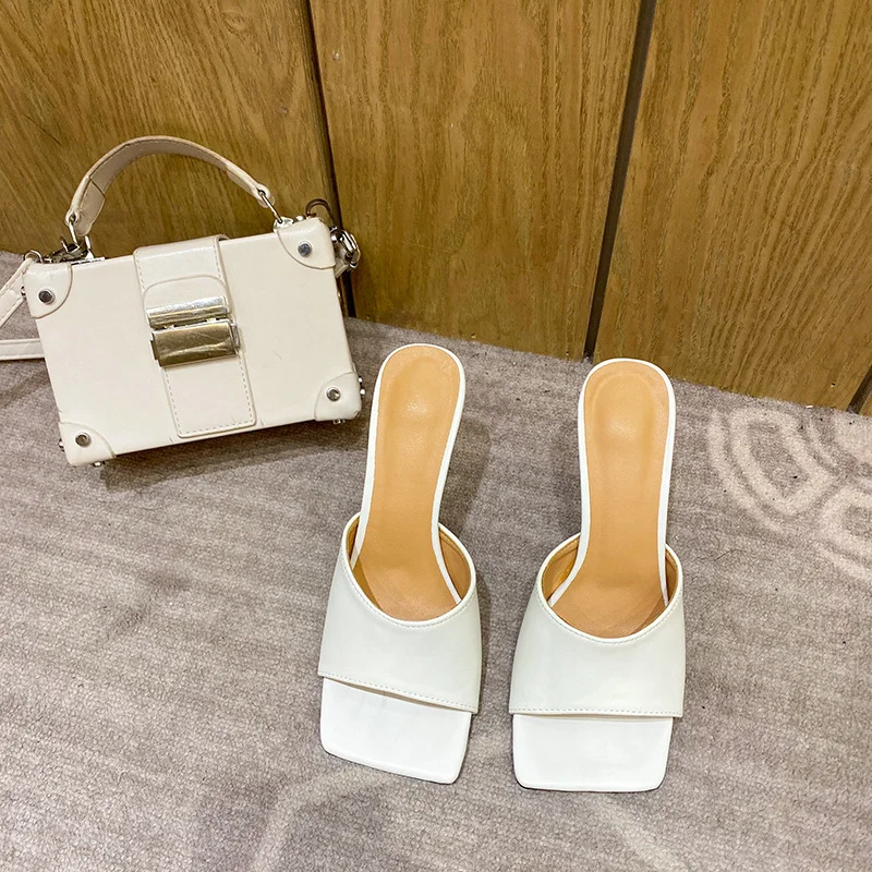 Churchf Churchf Runway Show Web Celebrity Blogger With The Same Simple And Versatile High Heel Slippers Fashion Square Head Sandals 979-2