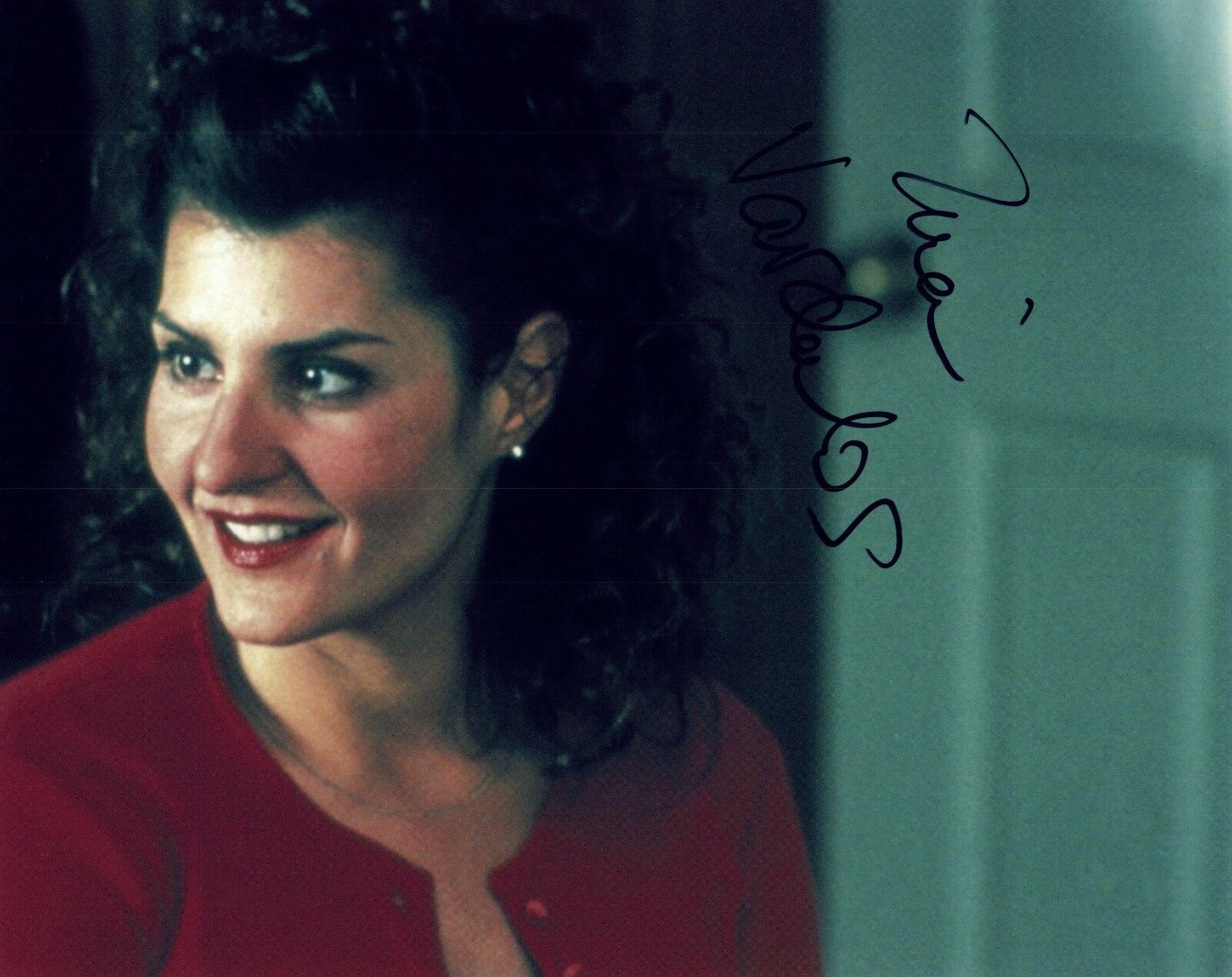 Nia Vardalos Signed Autographed 8x10 Photo Poster painting MY BIG FAT GREEK WEDDING Actress COA