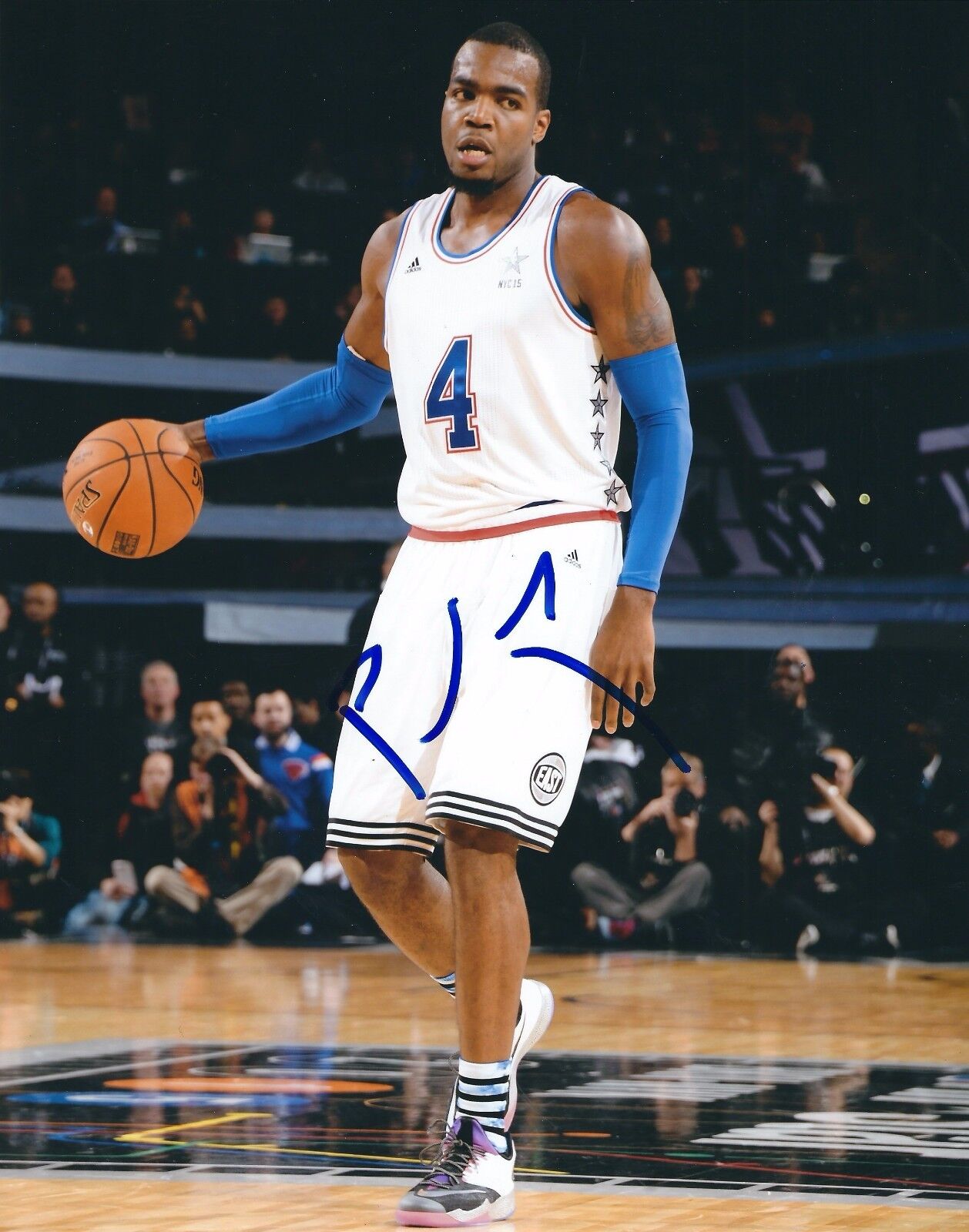 Signed 8x10 PAUL MILLSAP Atlanta Hawks Autographed Photo Poster painting w/COA