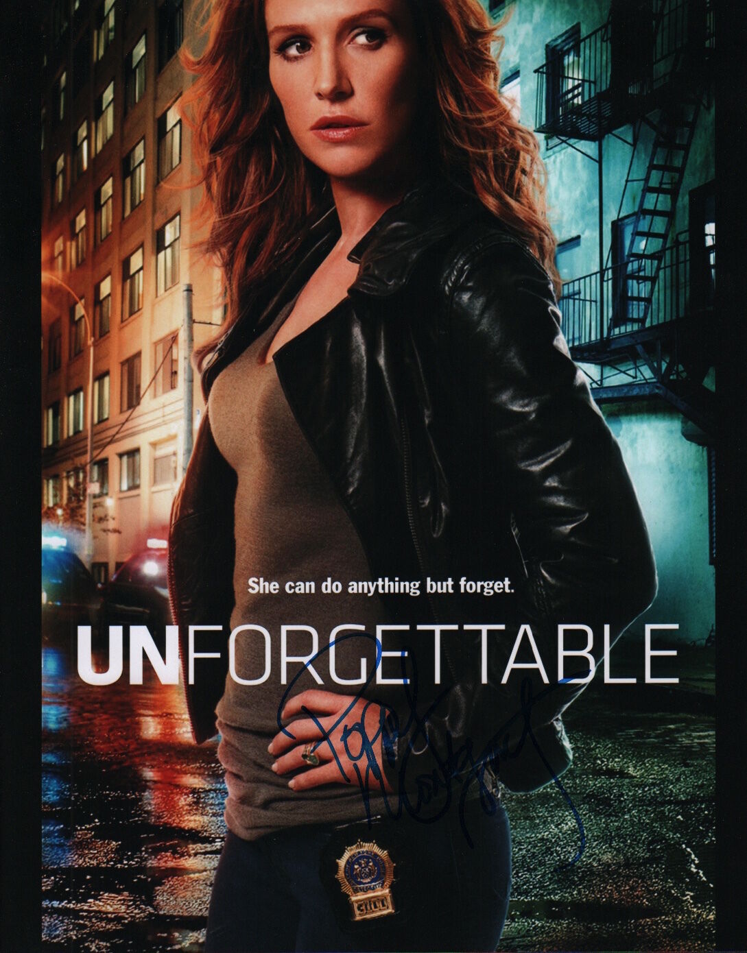 Poppy Montgomery (Unforgettable) signed 11x14 Photo Poster painting