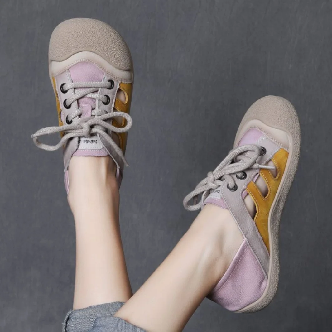 Qengg Qengg Layer Of Cowhole Retro Hollow Hole Shoe Woman 2025 Summer New Mori Art Sandals Casual Single Shoes