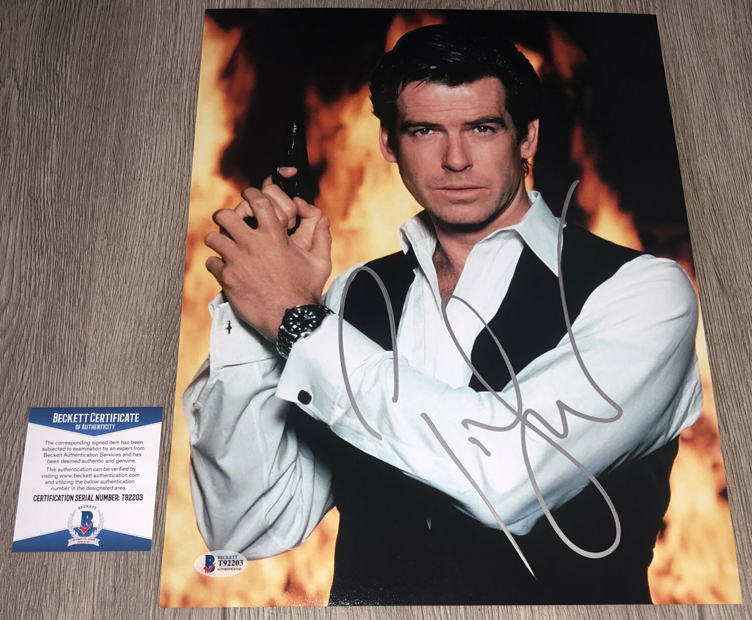 PIERCE BROSNAN SIGNED 007 JAMES BOND 11x14 Photo Poster painting w/EXACT PROOF & BAS BECKETT COA