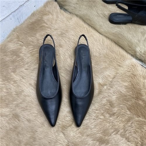 New Pointed Toe Flat Shoes Spring 2021 Closed Toe Strap Flat Heel Women's Sandals
