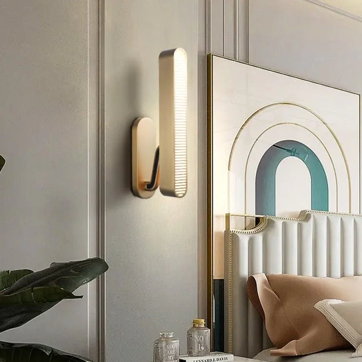 Slim Gold Wall Light CSTWIRE