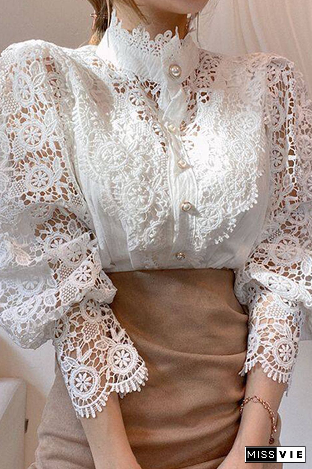 Elegant Patchwork Lace Hollowed Out Buckle Mandarin Collar Blouses(3 Colors)