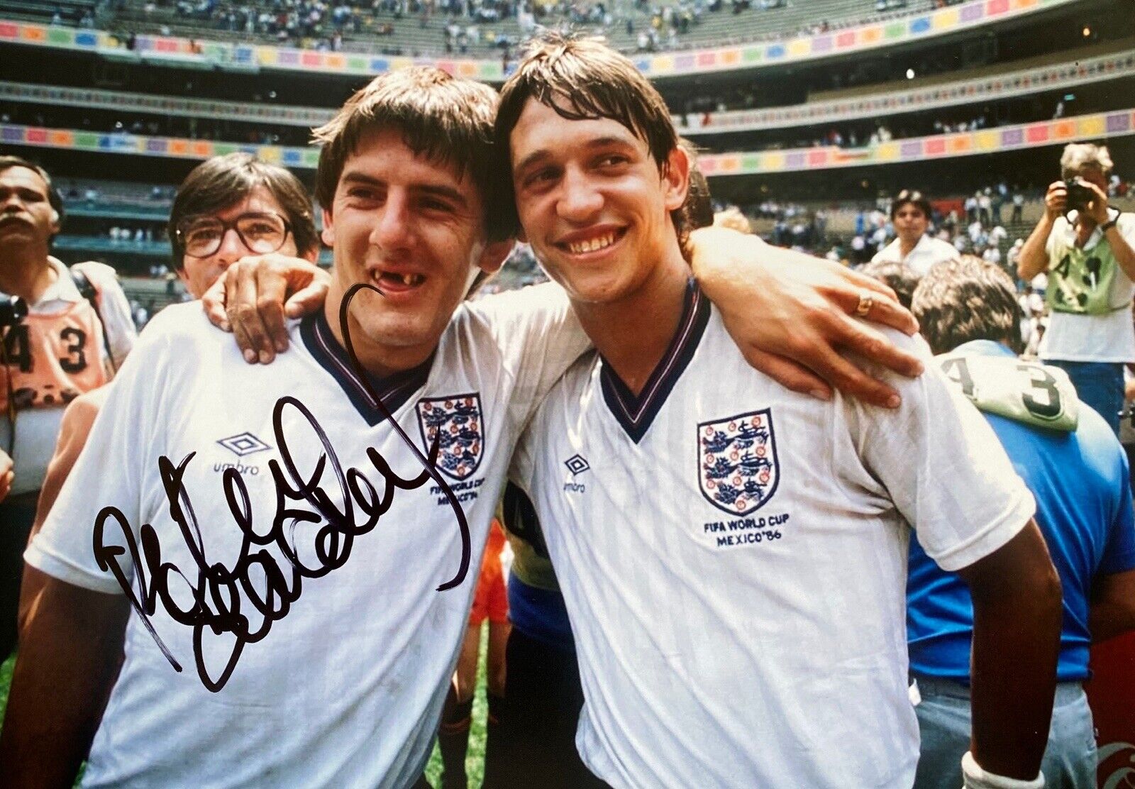 Peter Beardsley Hand Signed 12x8 England Photo Poster painting, Liverpool, Newcastle, Everton