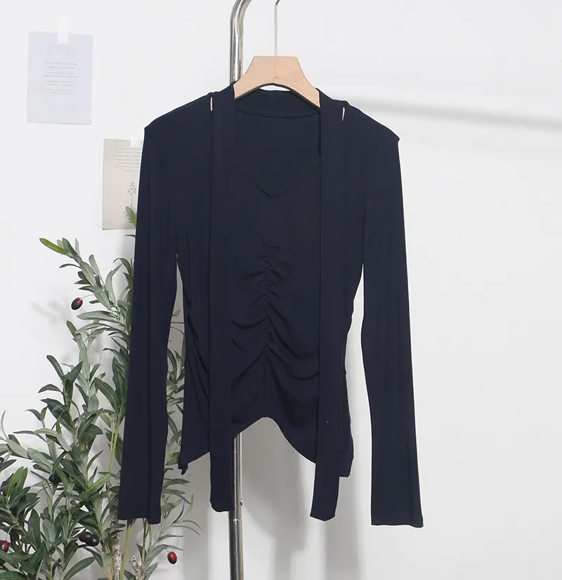 Uveng Real Shooting Explosion Long-Sleeved T-Shirt Girl Autumn Folded Waist-Bottomed Shirt V-Neck Ribbon Open Fork Short Top 9080