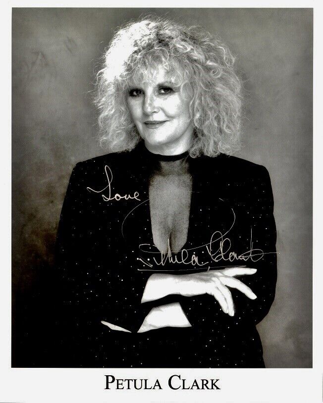 PETULA CLARK Signed Photo Poster painting