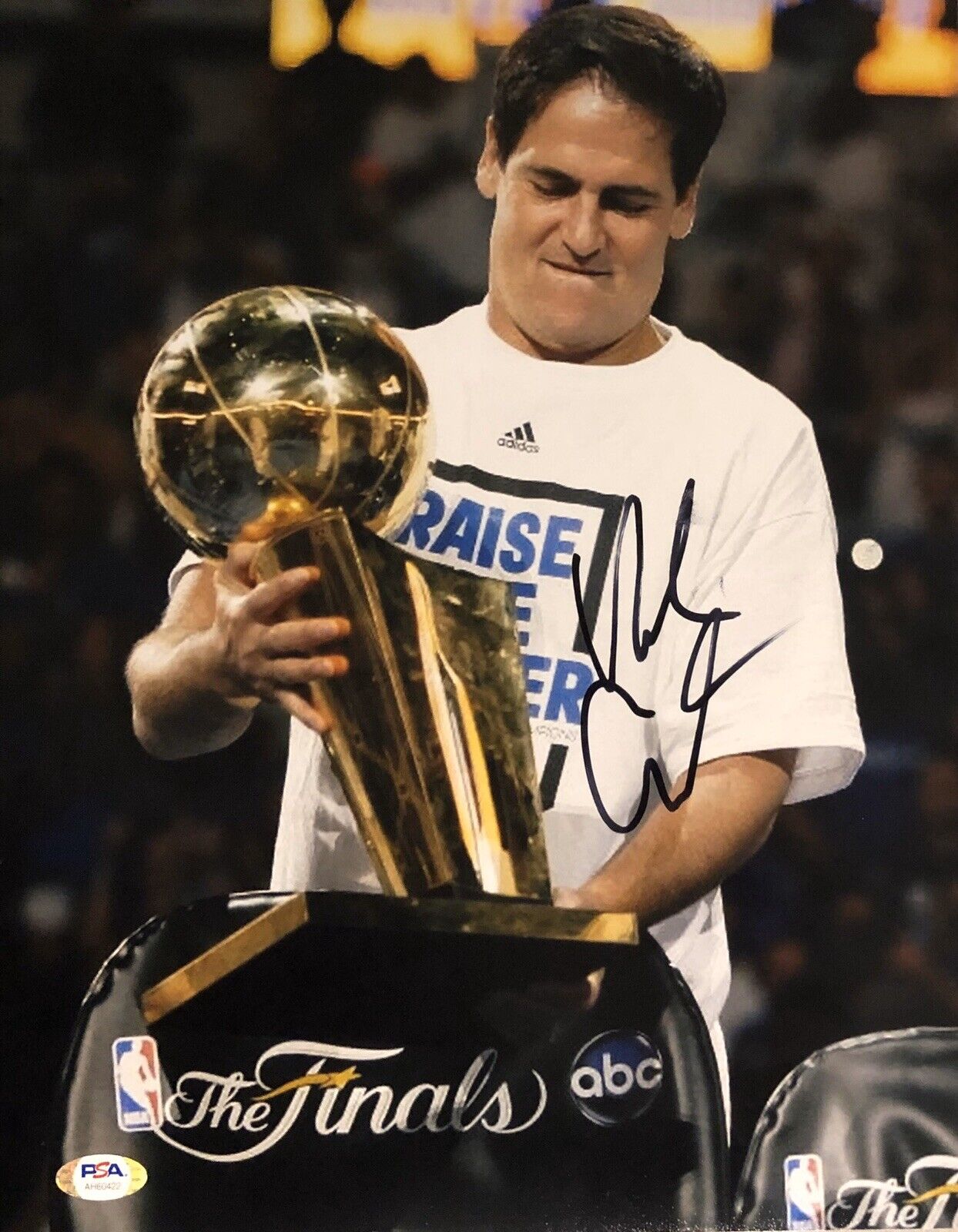 Mark Cuban Signed Autographed Dallas Mavericks 11x14 Photo Poster painting Shark Tank Psa/Dna